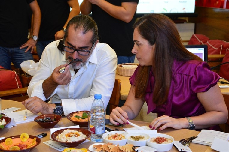 The Hummus Game 